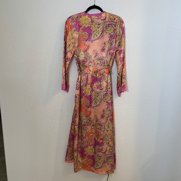 Jones New York Paisley Satin Long Robe S/M Tie Belt Coquette Lingerie Lounge - Picture 7 of 9